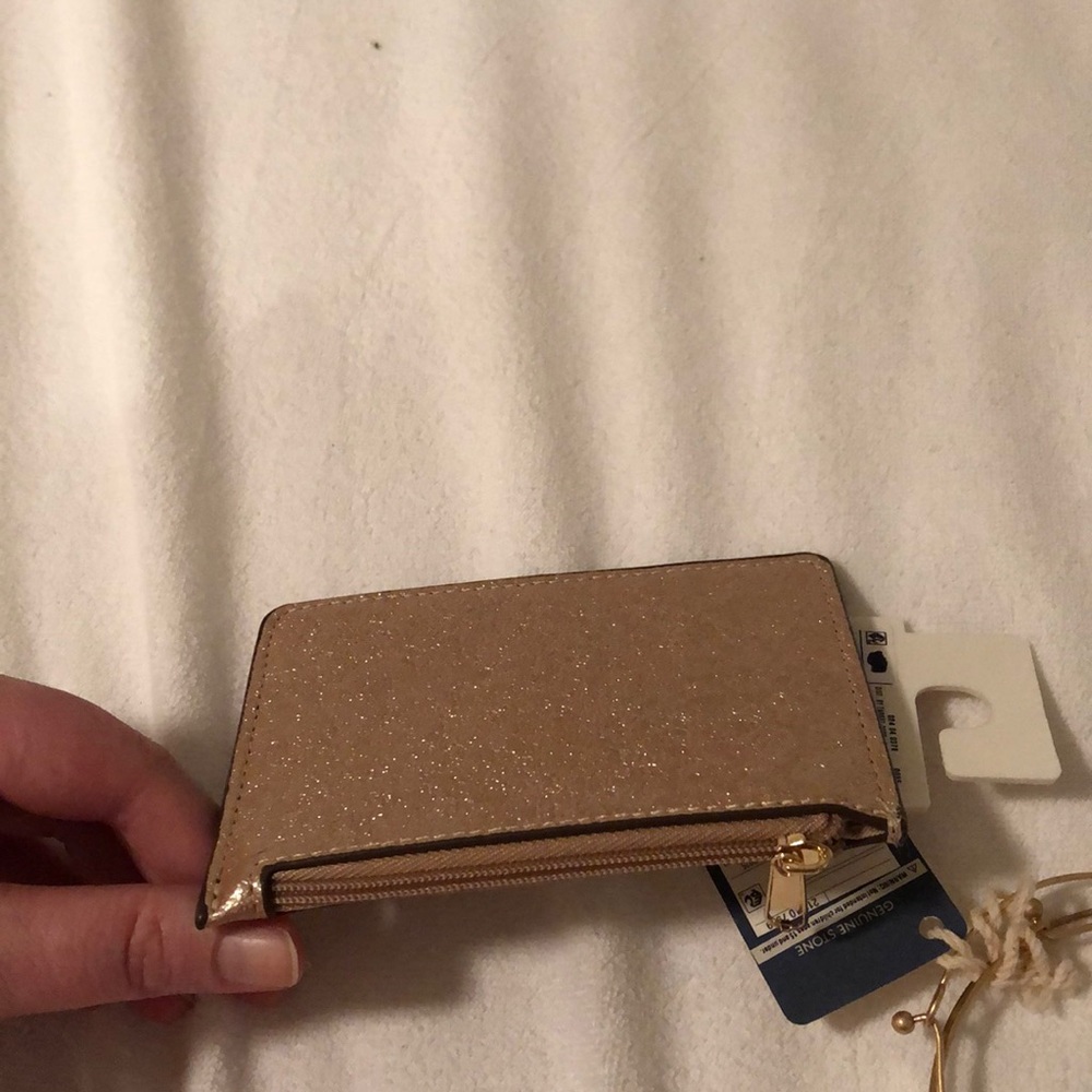 Accessories bundle - Picture 3 of 3